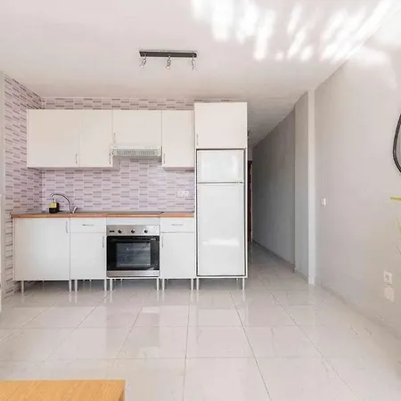 Apartment Con Piscina Y Aire Acondicionado *