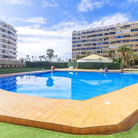 Apartment Con Piscina Y Aire Acondicionado