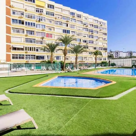 Con Piscina Y Aire Acondicionado * Playa del Ingles (Gran Canaria)